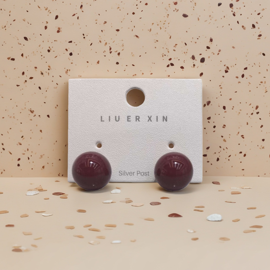 Deep red round stud earrings are fashionable, simple and versatile earrings Specification image