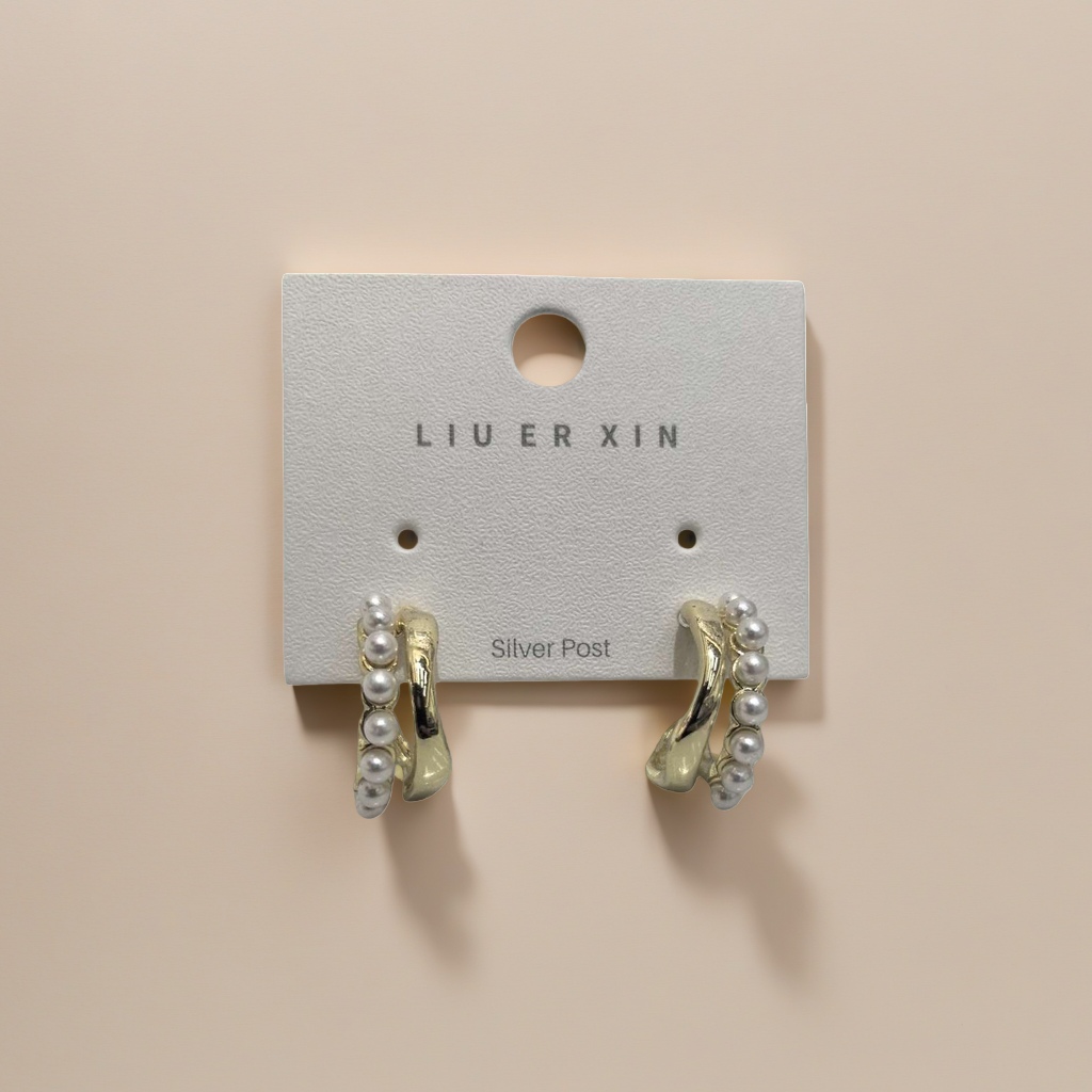 Pearl earrings for women, fashionable and simple earrings, 18K gold plating, anti-allergy Application Scenario