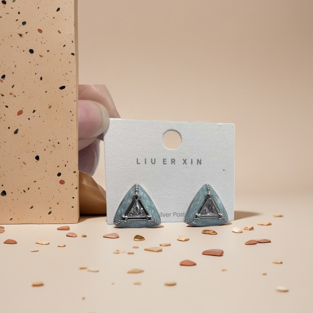 Triangular blue-green stud earrings in a fashionable, simple and geometric style Application Scenario