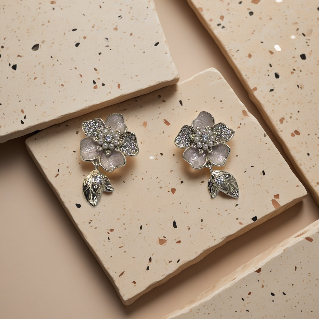 Flower earrings are fashionable and simple earrings that are versatile for women details Picture