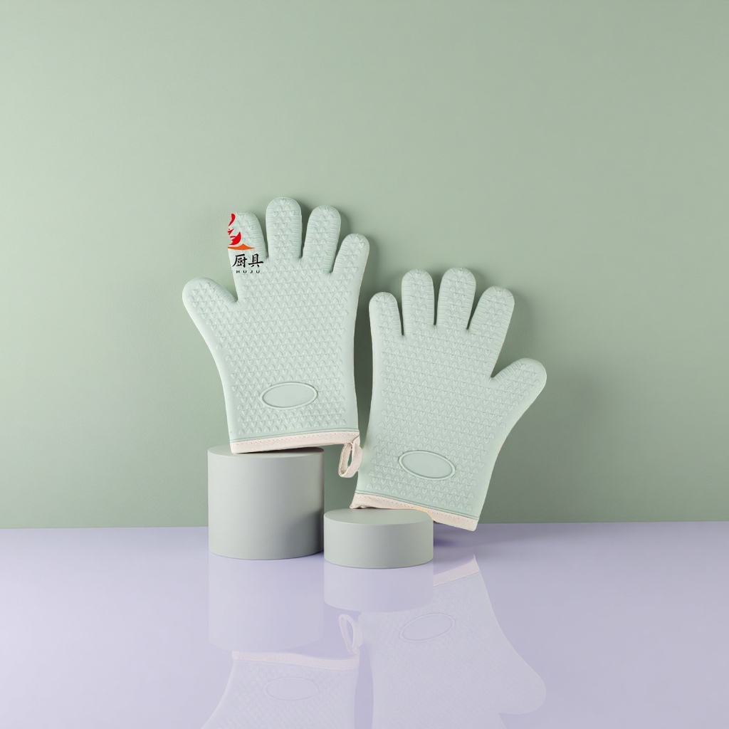 Light green silicone heat-resistant gloves, thickened and heat-resistant, for kitchen baking details Picture