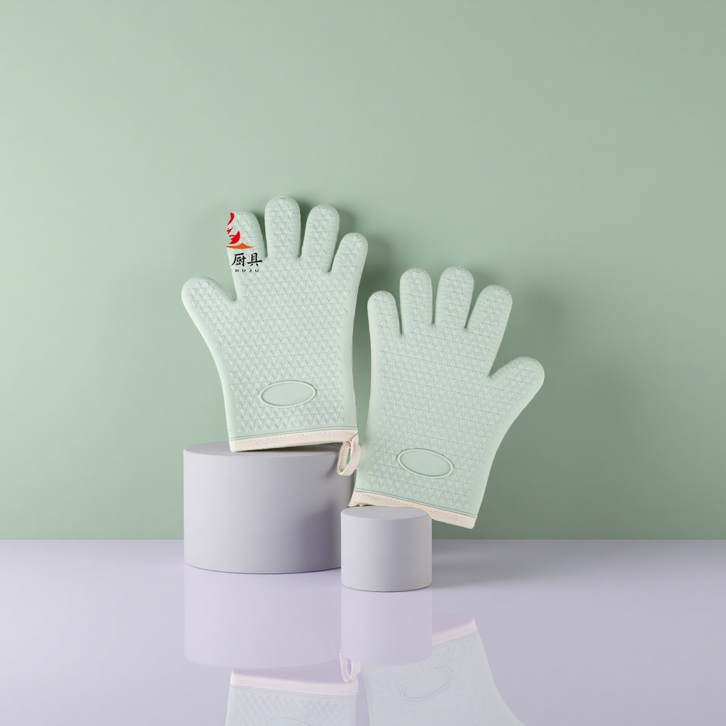 Light green silicone heat-resistant gloves, thickened and heat-resistant, for kitchen baking Specification image