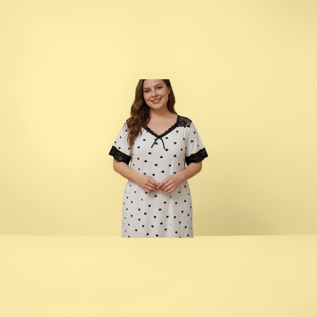 白色心形图案连衣裙 女性模特同款修身显瘦家居服