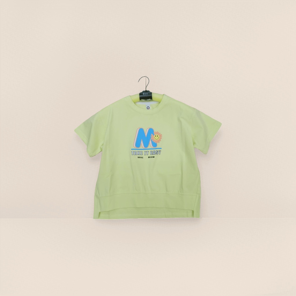 Light yellow pure cotton short-sleeved T-shirt, a casual and versatile top for both men and women Application Scenario