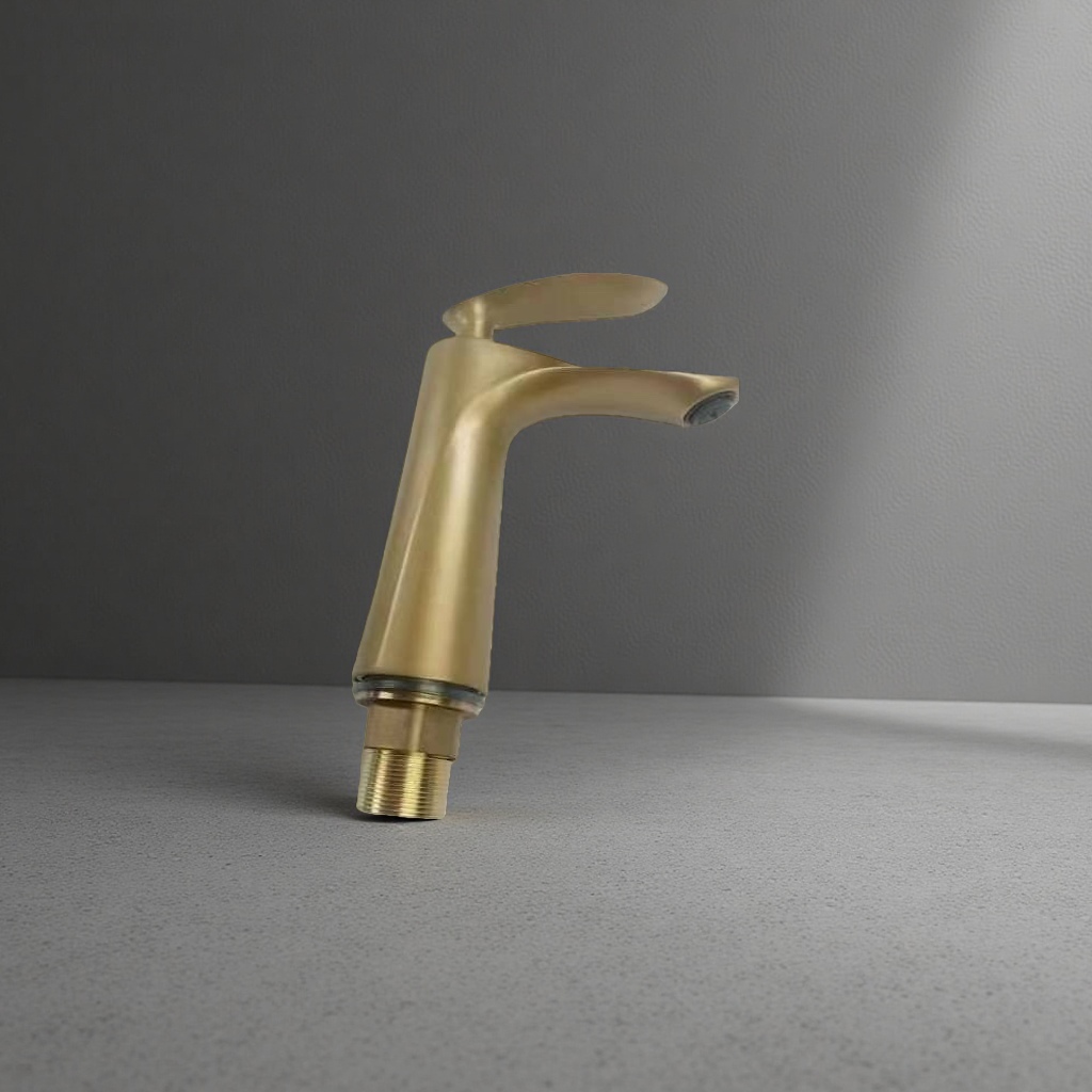 The main body of the golden faucet is fully copper and gold-plated, making it a universal faucet accessory for kitchens and bathrooms details Picture
