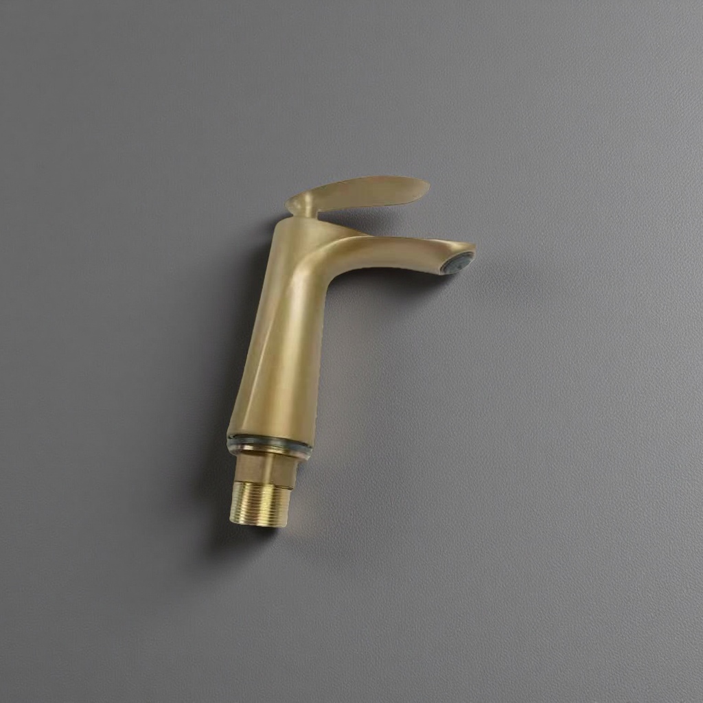 The main body of the golden faucet is fully copper and gold-plated, making it a universal faucet accessory for kitchens and bathrooms Specification image