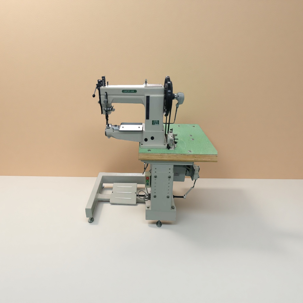 Industrial sewing machine, household multi-functional high-speed flat sewing machine with LED light and automatic thread cutting Application Scenario