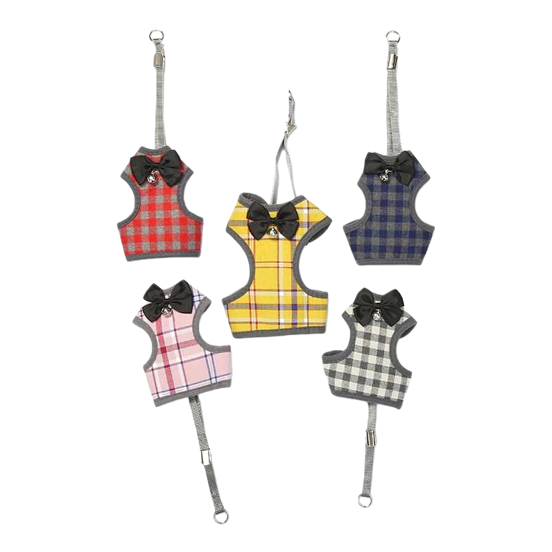 A breathable, lightweight, adjustable and multi-functional dog walking suit with pet straps Item Picture