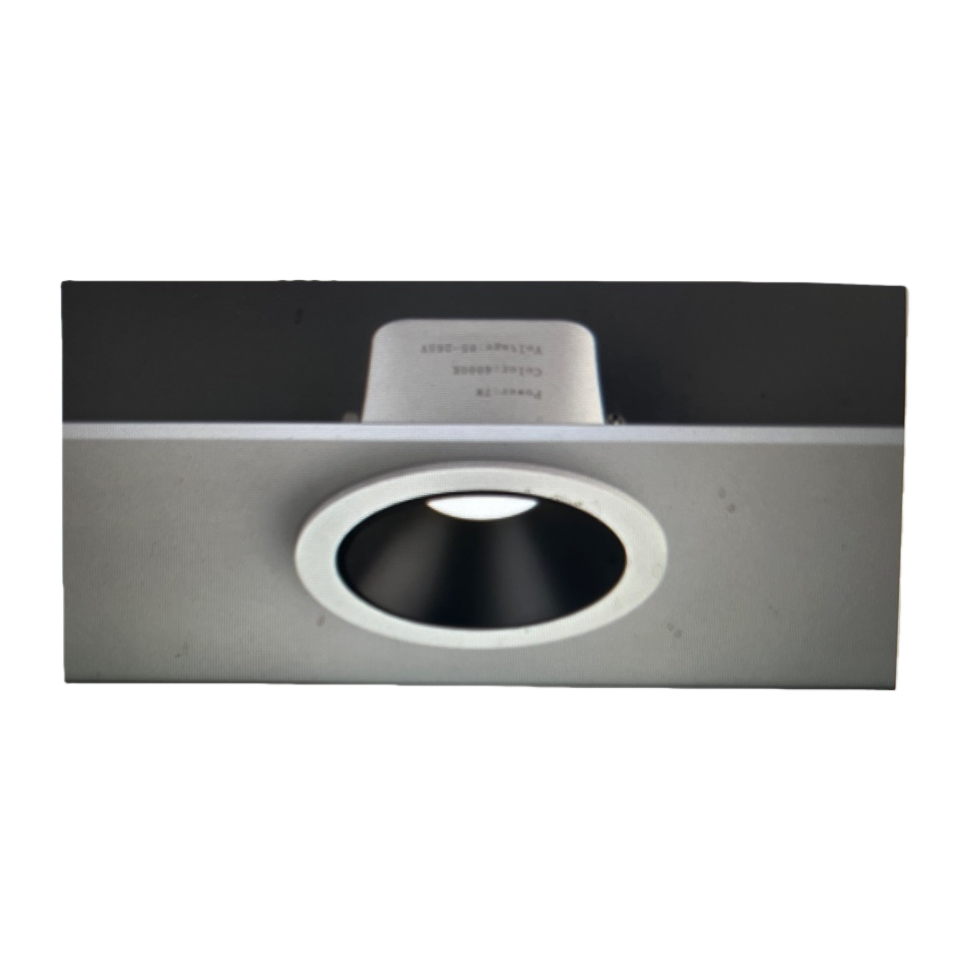 360-degree rotating and focusing LED spotlights for home and commercial lighting, 12W warm white light Item Picture