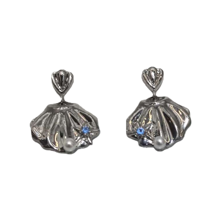 Shell-shaped earrings, fashionable and simple design earrings, light luxury alloy earrings Item Picture