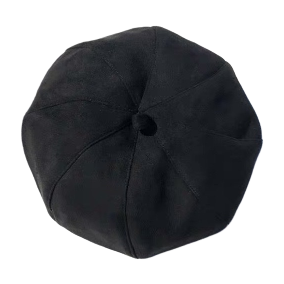 A black beret is a fashionable and versatile soft tweed hat for women in autumn and winter Item Picture