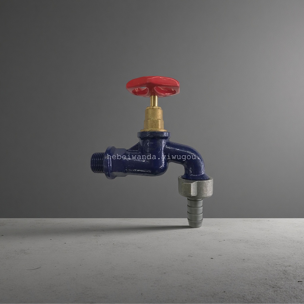 Stainless steel kitchen faucet with pull-out design for both hot and cold water and 360-degree rotation details Picture