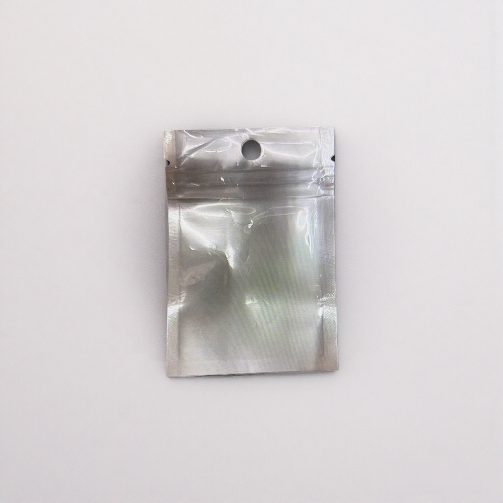 Thickened, moisture-proof, sealed, food-grade universal transparent plastic packaging bag Application Scenario