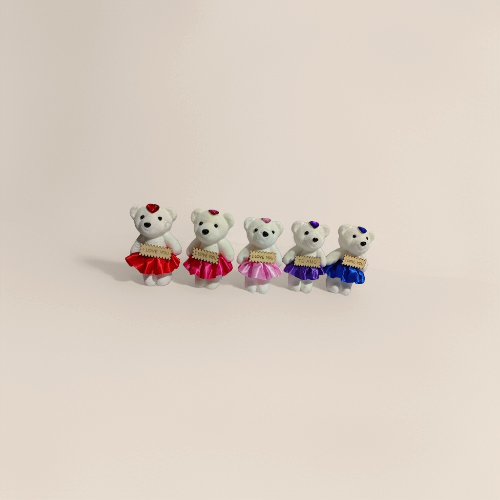 白色小熊毛绒玩具可爱软萌抱枕家居装饰礼品