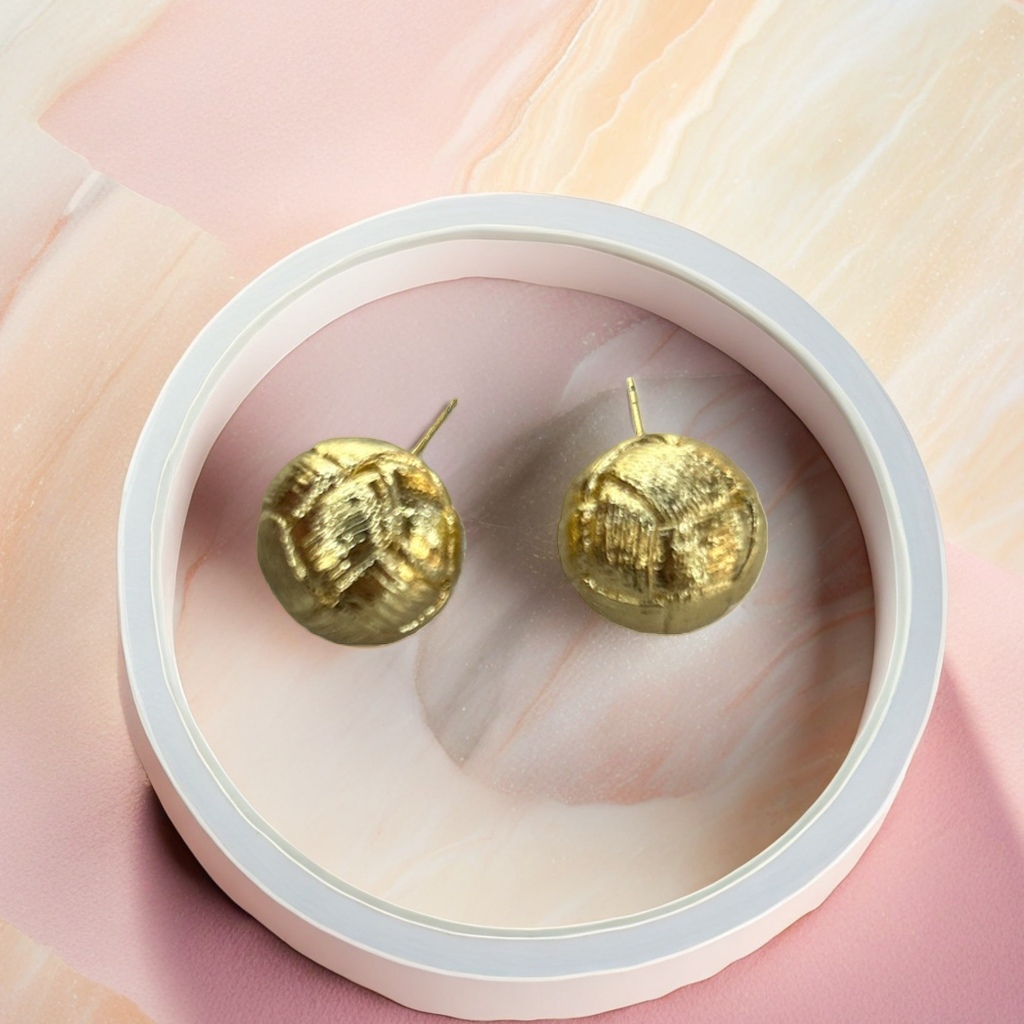 金色耳钉 时尚简约百搭耳饰 女士轻奢耳钉