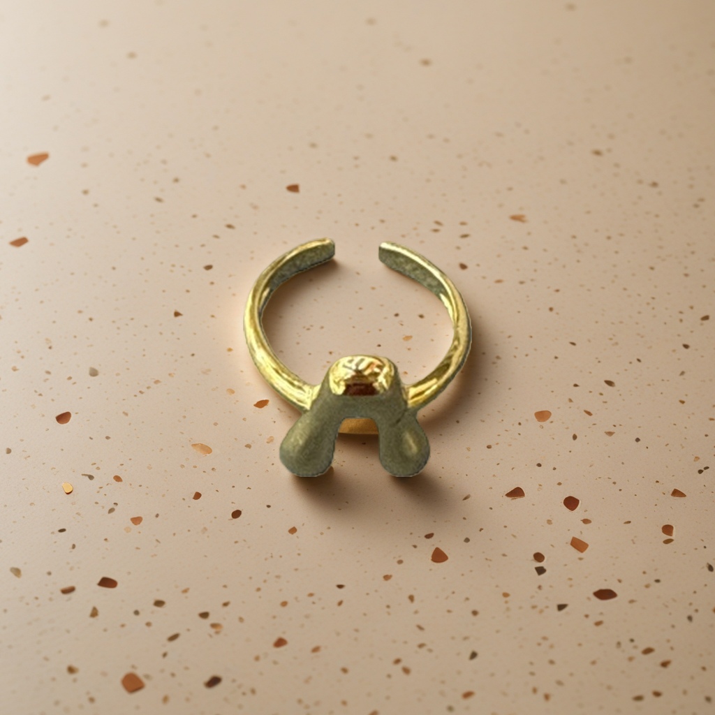 The golden ring is a fashionable and versatile lady's ring with a light luxury gold-plated electroplating process, suitable for daily commuting