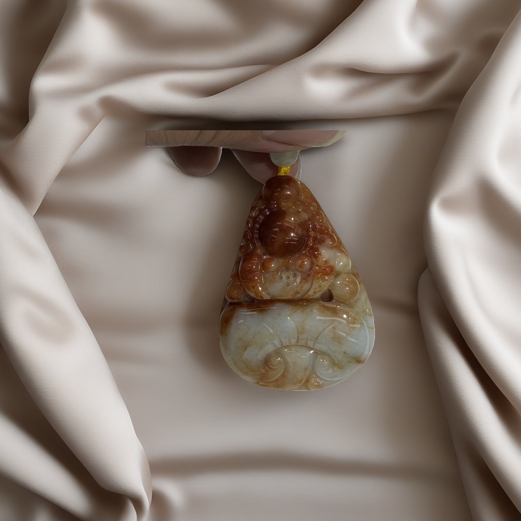 The carved jade pendant, a natural Hetian jade peace pendant, is suitable for both men and women Specification image
