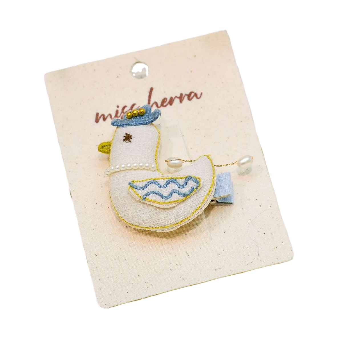 The embroidered duck hairpin is a cute cartoon headwear for girls. The metal buckle is anti-slip and not easy to fall off Item Picture