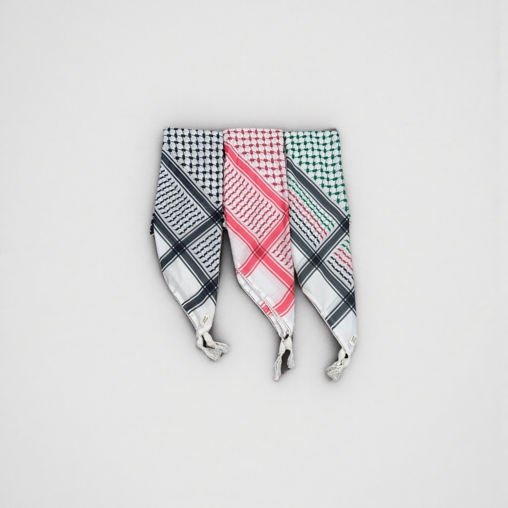 The traditional Arab square scarf is a pure cotton printed headscarf for both men and women, providing sun protection and breathability details Picture