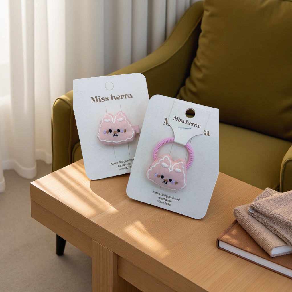 Cute cartoon rabbit hair accessory, hairpin and hair band set, girls' headwear, sweet and adorable Application Scenario