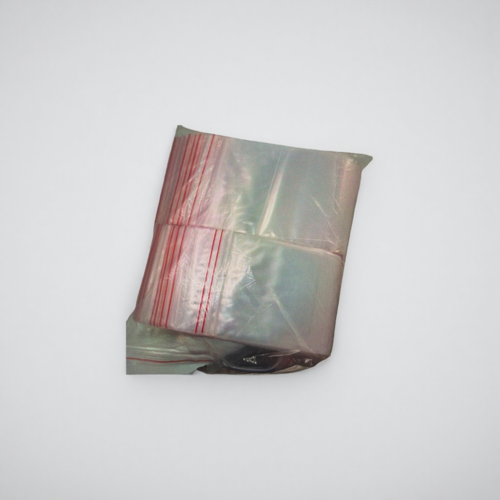 The ultra-thin and highly transparent food-grade PE plastic bag is used for kitchen fresh food storage Application Scenario