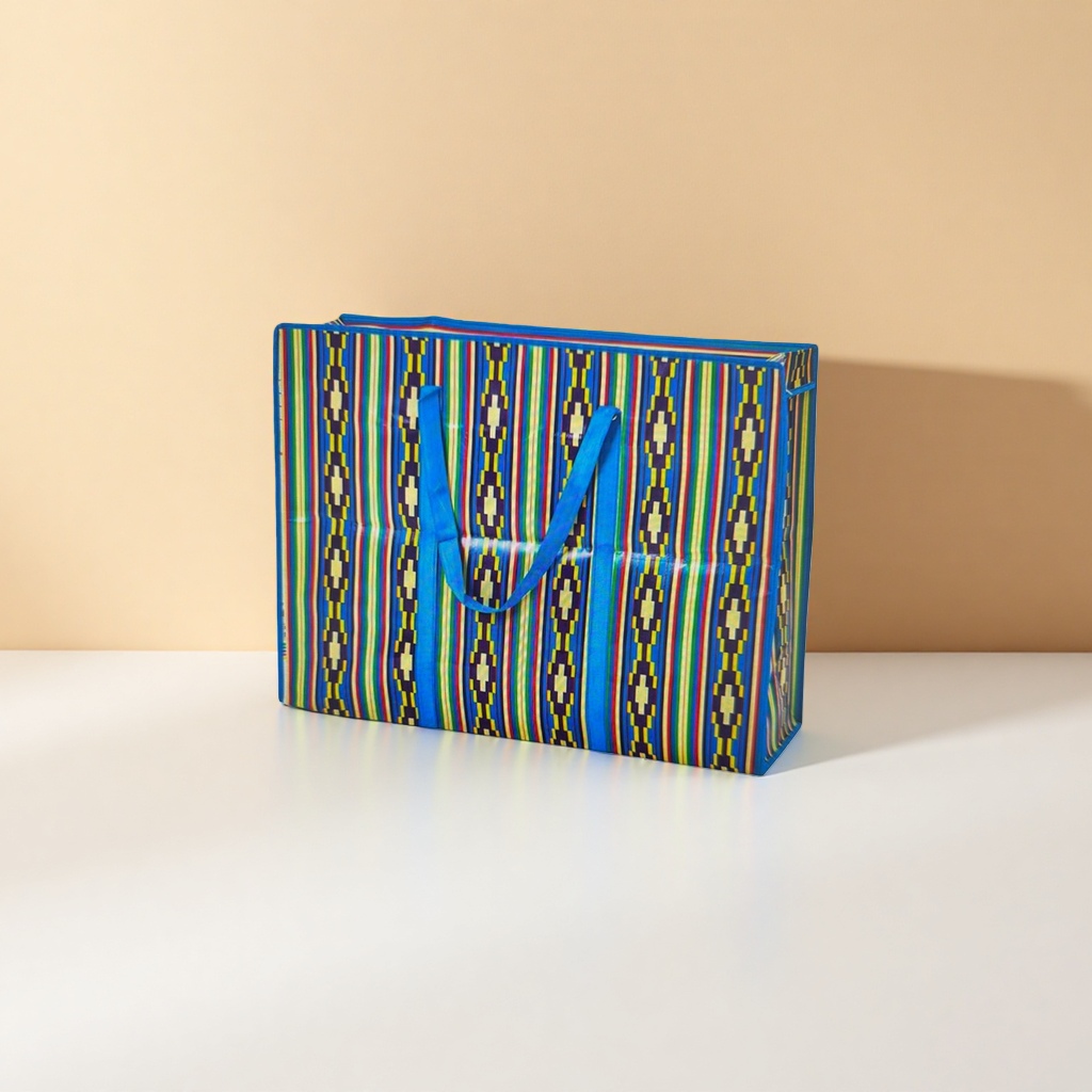 Colorful striped pattern handbags are fashionable, eco-friendly and reusable shopping bags Application Scenario
