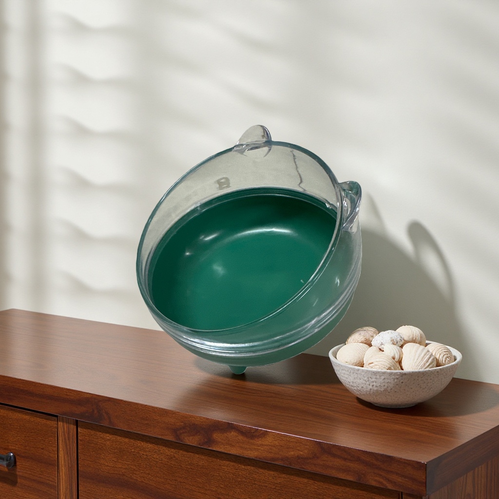 The green ceramic bowl is a simple household meal bowl for holding rice and vegetables. It is heat-resistant and can be used in a microwave oven Application Scenario