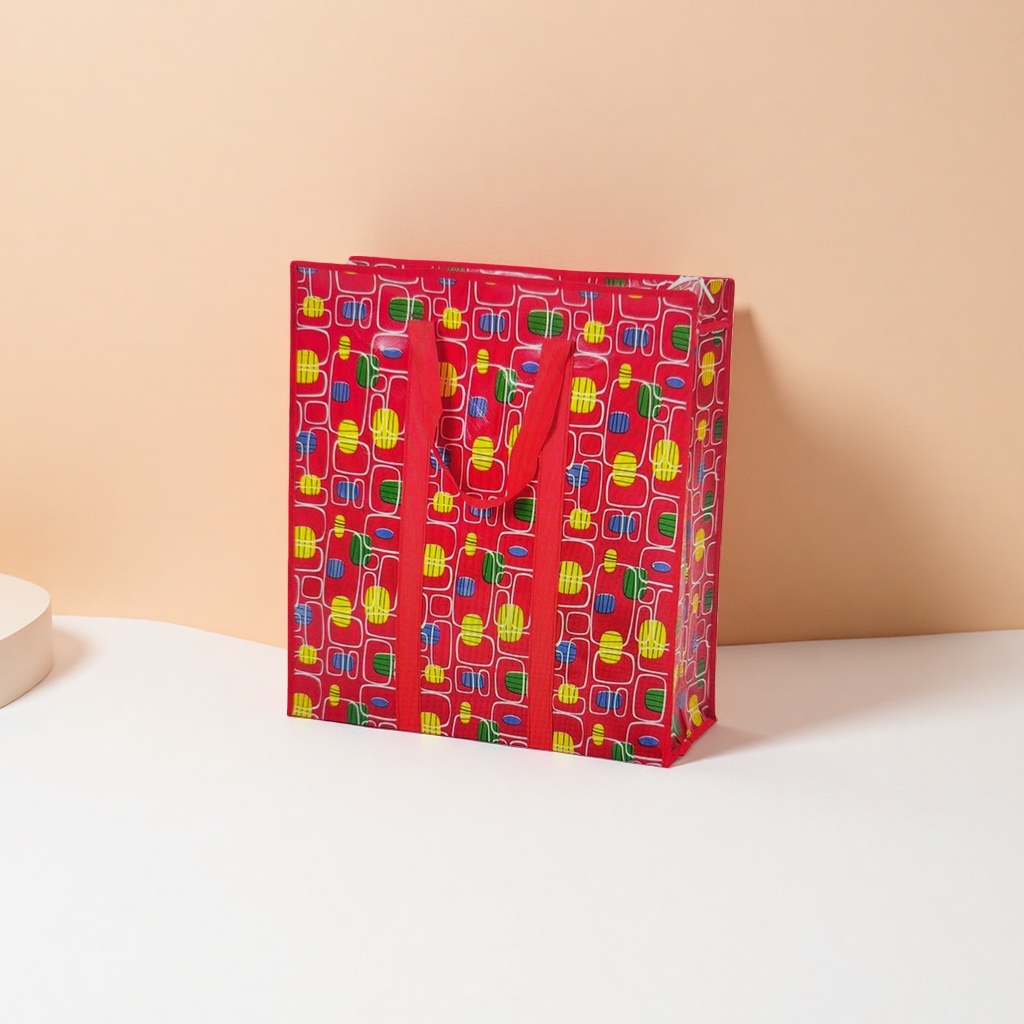 The large-capacity eco-friendly shopping bag with red pattern is reusable and portable details Picture