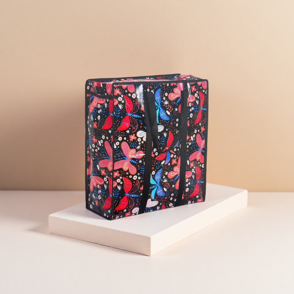Colorful butterfly-patterned handbags are fashionable, eco-friendly and reusable shopping bags Specification image