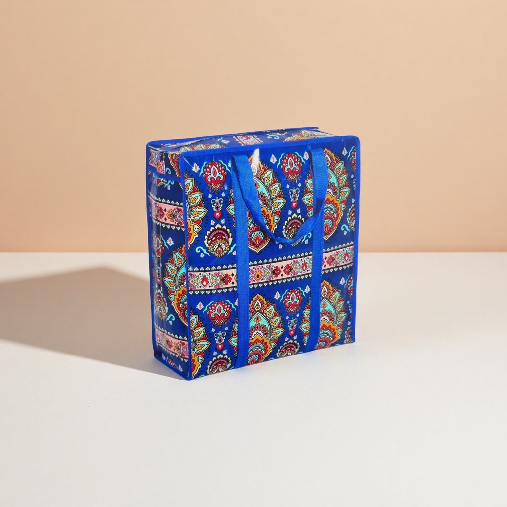 Colorful patterned handbags are fashionable, eco-friendly and reusable shopping bags Specification image