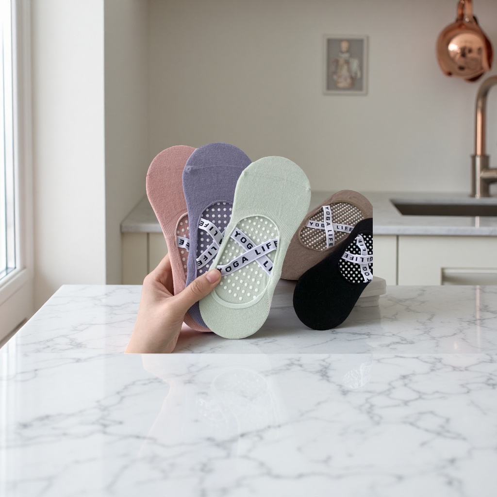 Five pairs of yoga invisible socks, multi-color mixed and matched, anti-slip, sweat-absorbing, breathable, pure cotton Specification image