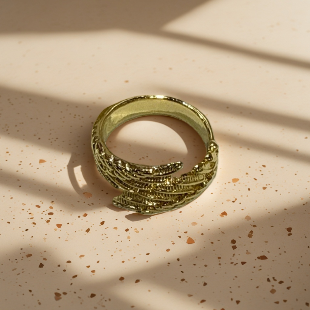 A simple and fashionable gold ring for ladies, an 18K gold-plated adjustable open ring