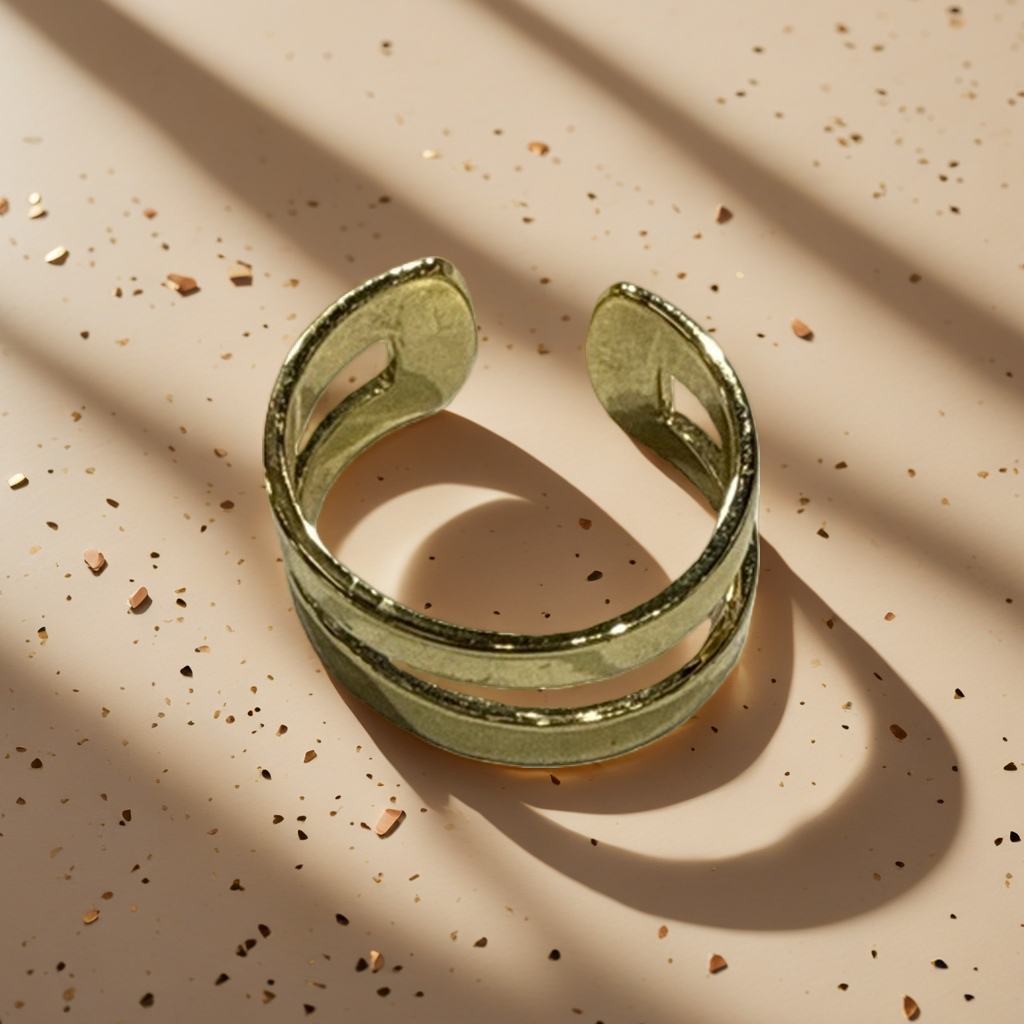 The golden double-layer open ring is fashionable and simple. The adjustable ring is a light luxury for women Application Scenario