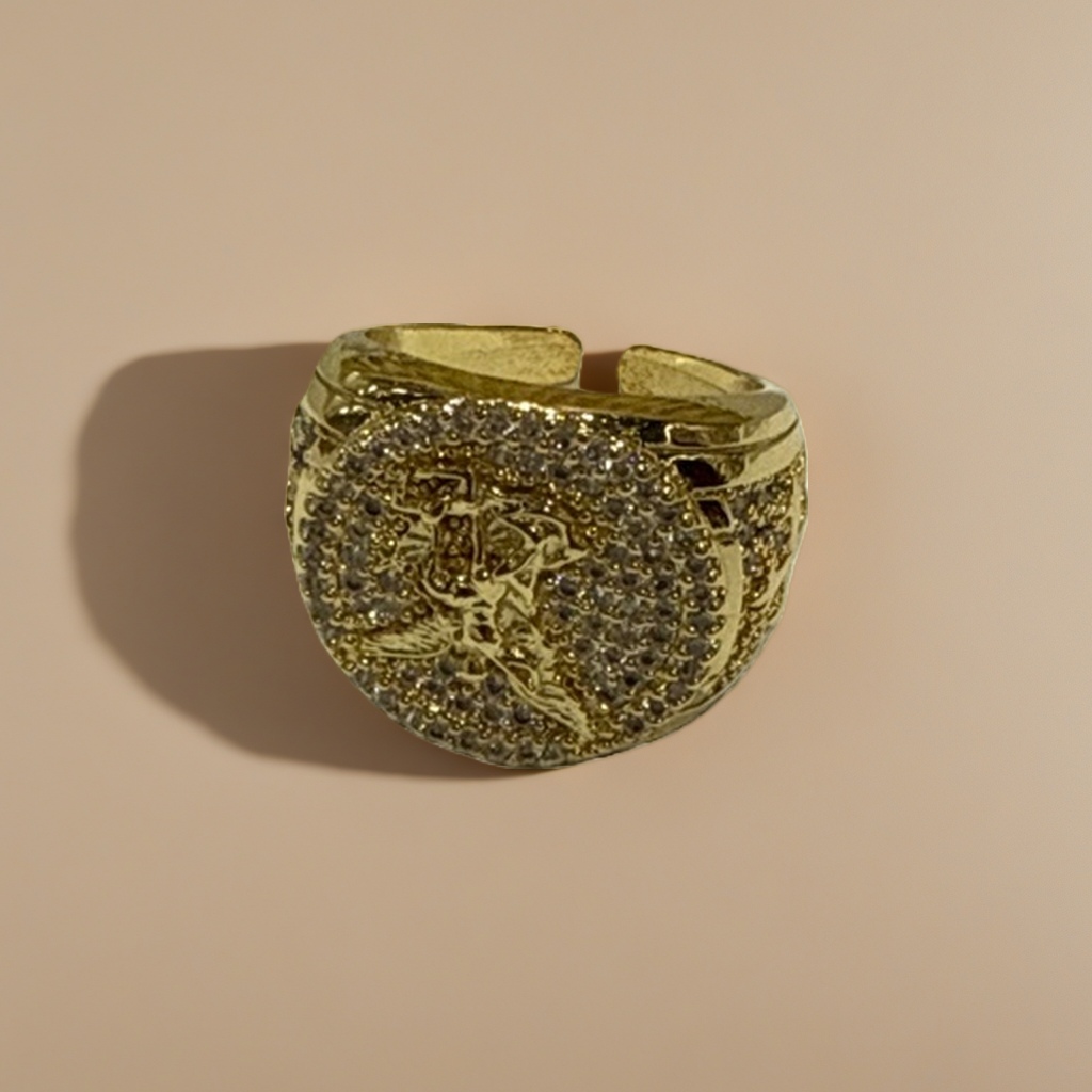 A 925 sterling silver gold-plated women's daily wear ring, light luxury and simple