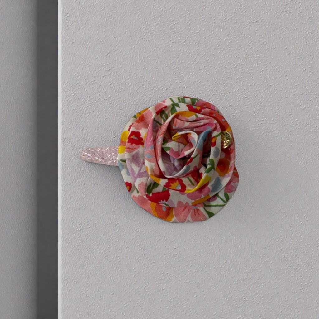 Floral pattern hairpins, sweet and retro headwear, suitable for both girls and adults Specification image