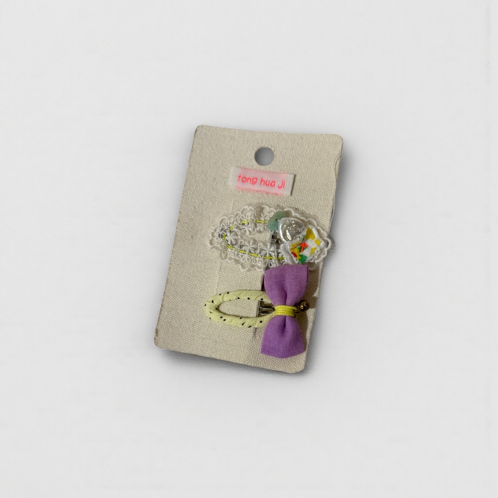 Fashionable and simple hair accessories and hair clips are sweet and cute, perfect for ladies' daily outfits