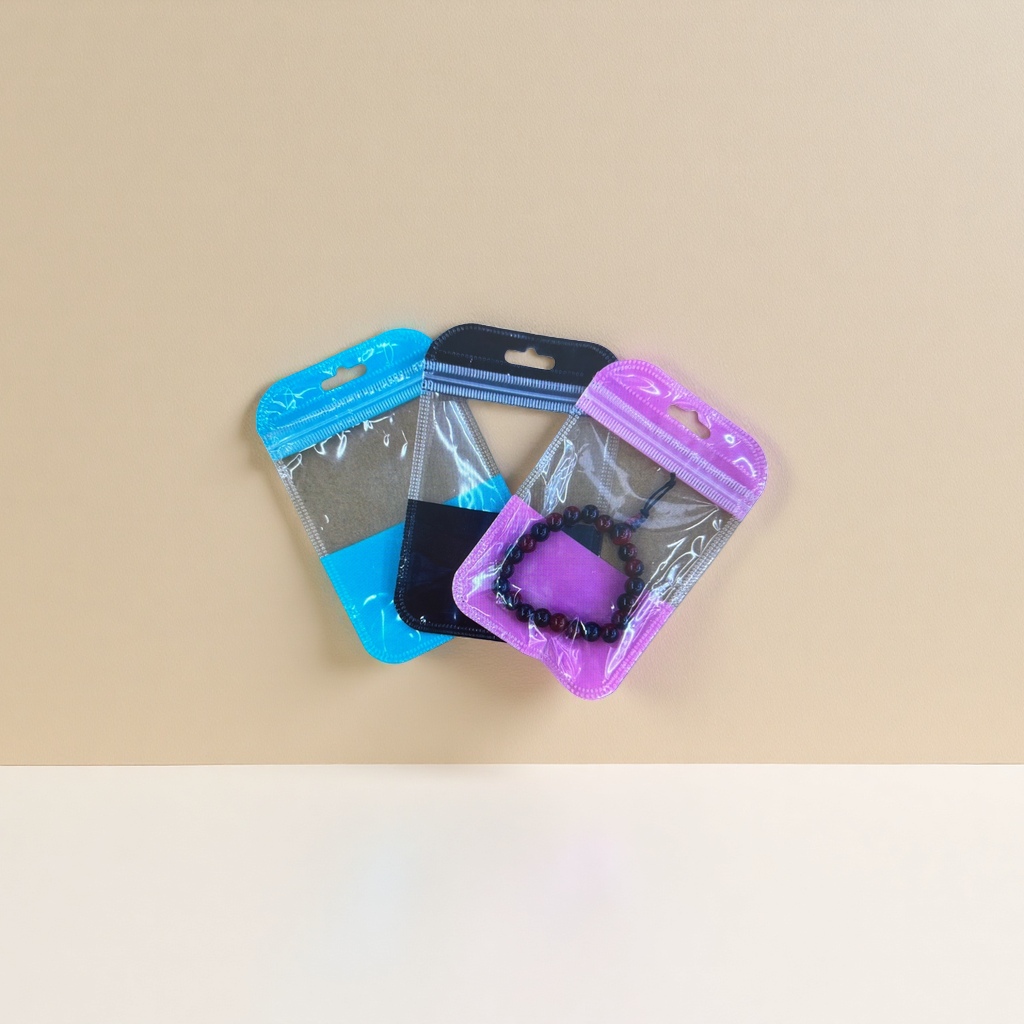 Colorful transparent packaging bag bracelet is a fashionable, simple and versatile accessory Specification image