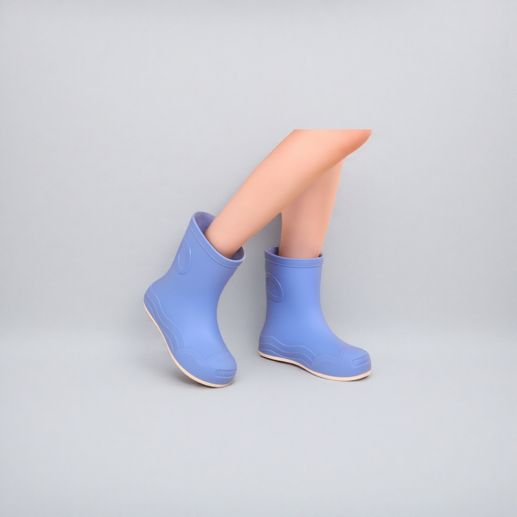 حذاء أزرق مقاوم للماء من طراز PVC مقاوم للماء مقاس من 35 إلى 40 ياردة للرجل والمرأة Application Scenario