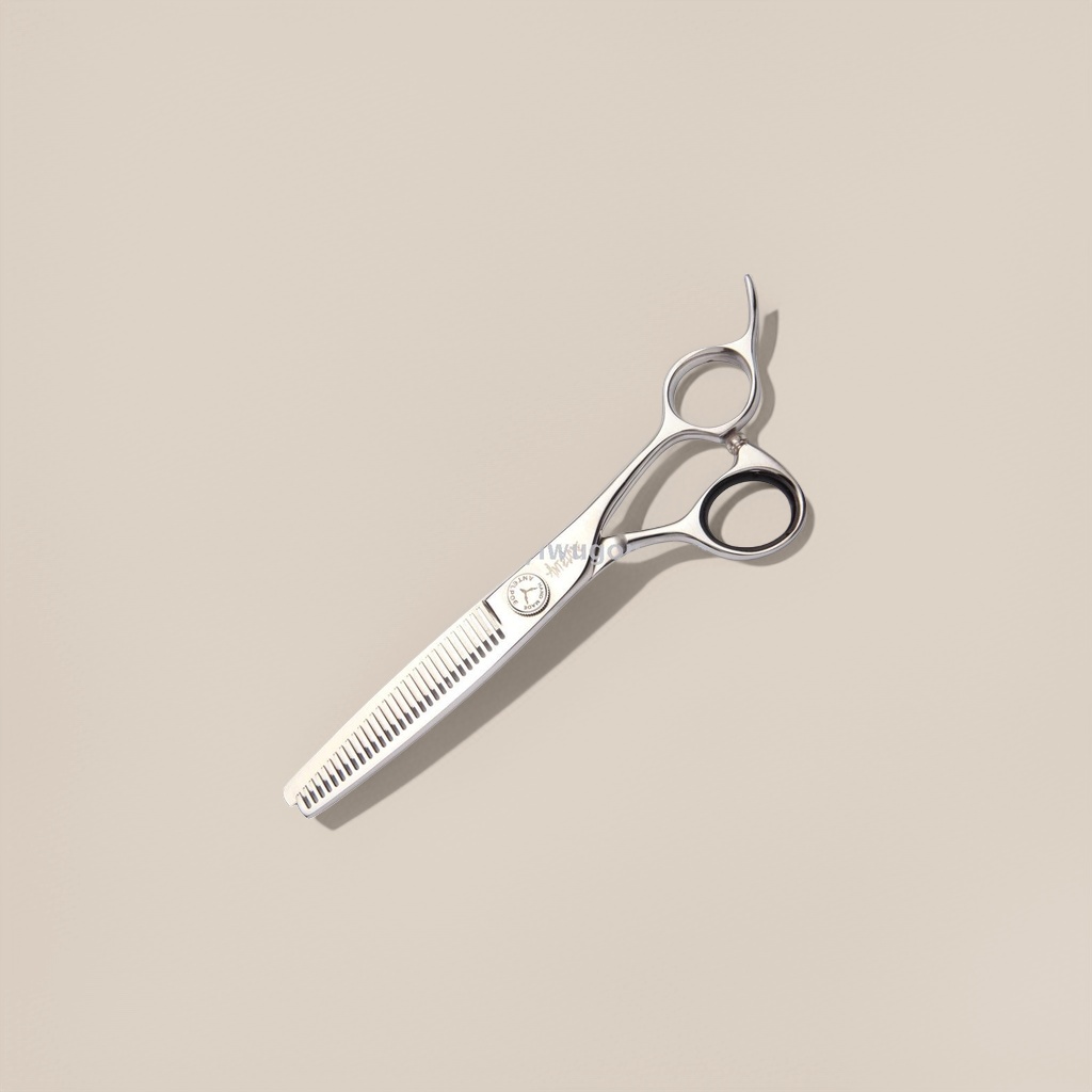 A set of 304 stainless steel double-edged sharp hair clippers, specially designed for home use in hairdressing and trimming details Picture