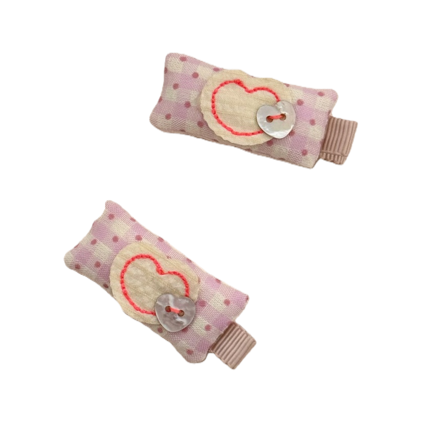 Pink polka dot fabric hair clips are sweet and cute headwear for ladies, fashionable and versatile hair accessories Item Picture