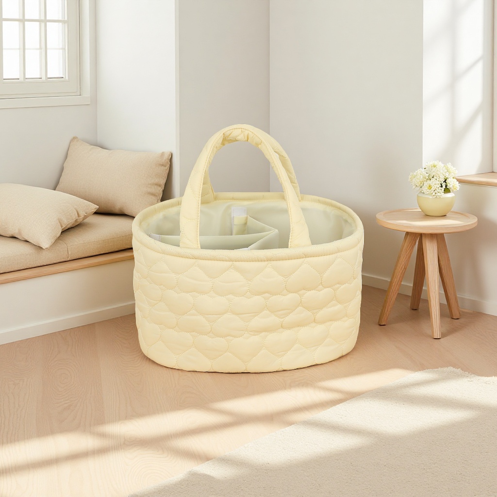 Beige quilted handbag, a fashionable and versatile single-shoulder tote bag for women Application Scenario