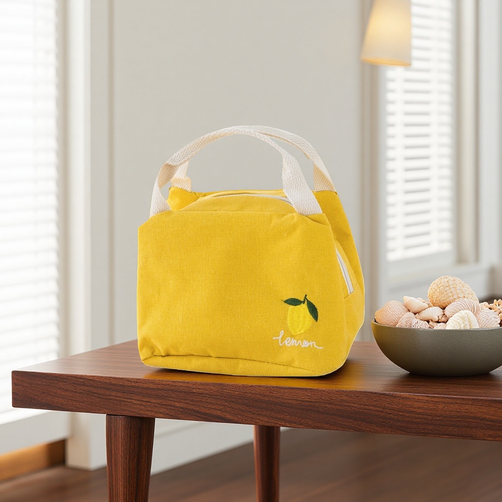 Yellow lemon pattern handbag, a fashionable and versatile single-shoulder bag for women details Picture