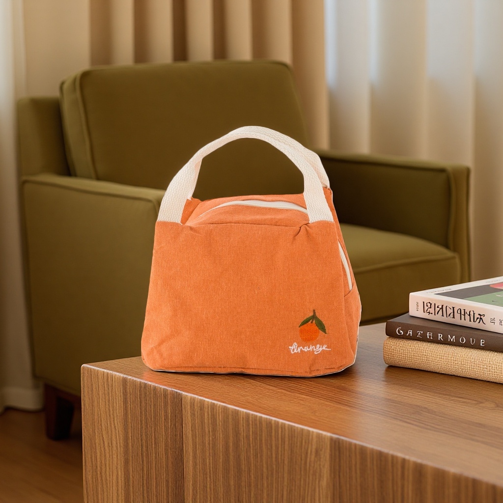 Orange handbag, a fashionable and versatile single-shoulder crossbody bag for women, and a large-capacity commuting shopping bag Application Scenario