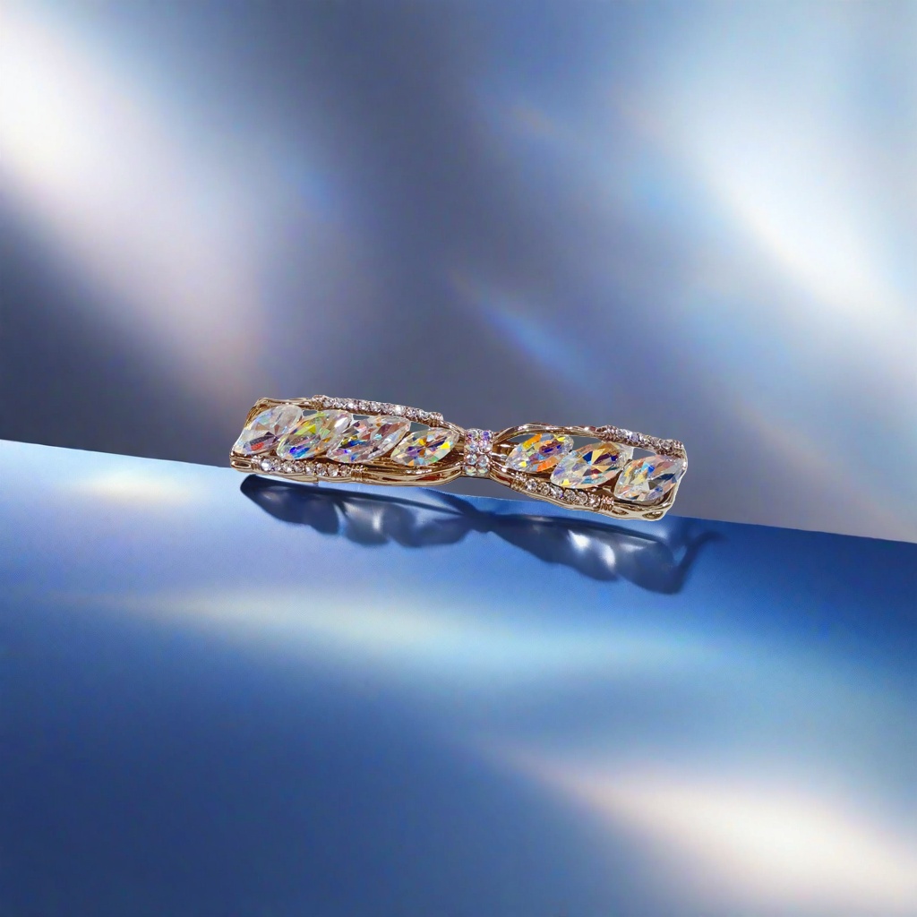 Crystal hairpins are simple and versatile accessories for women. They are adorned with shiny zircon headwear and hair accessories