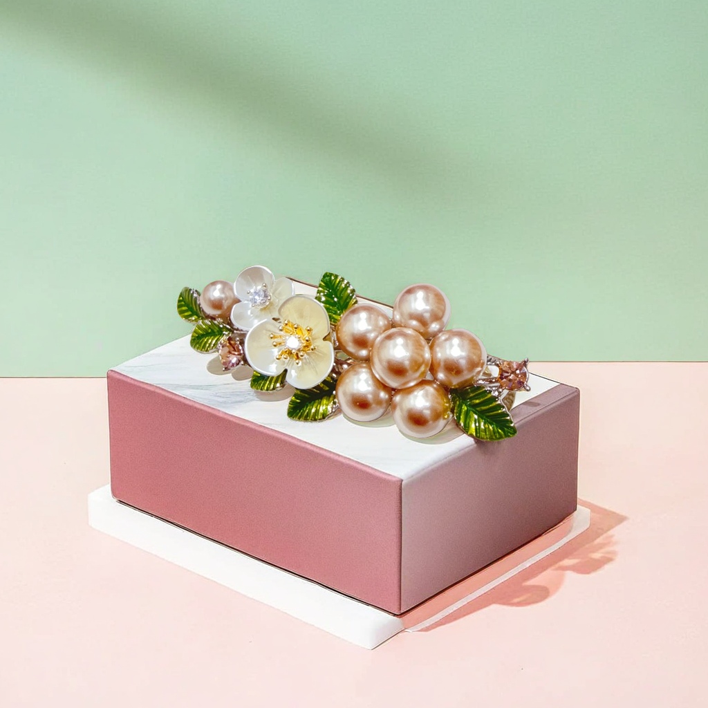 Floral pearl hair clips, elegant headwear for ladies, sweet and retro hair accessories Specification image