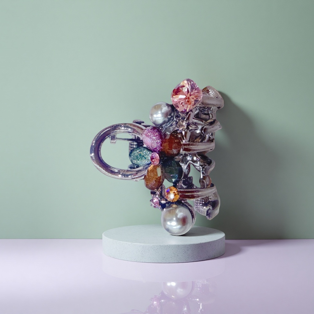 A fashionable and retro women's accessory decorated with colored gemstones and metal brooches Specification image