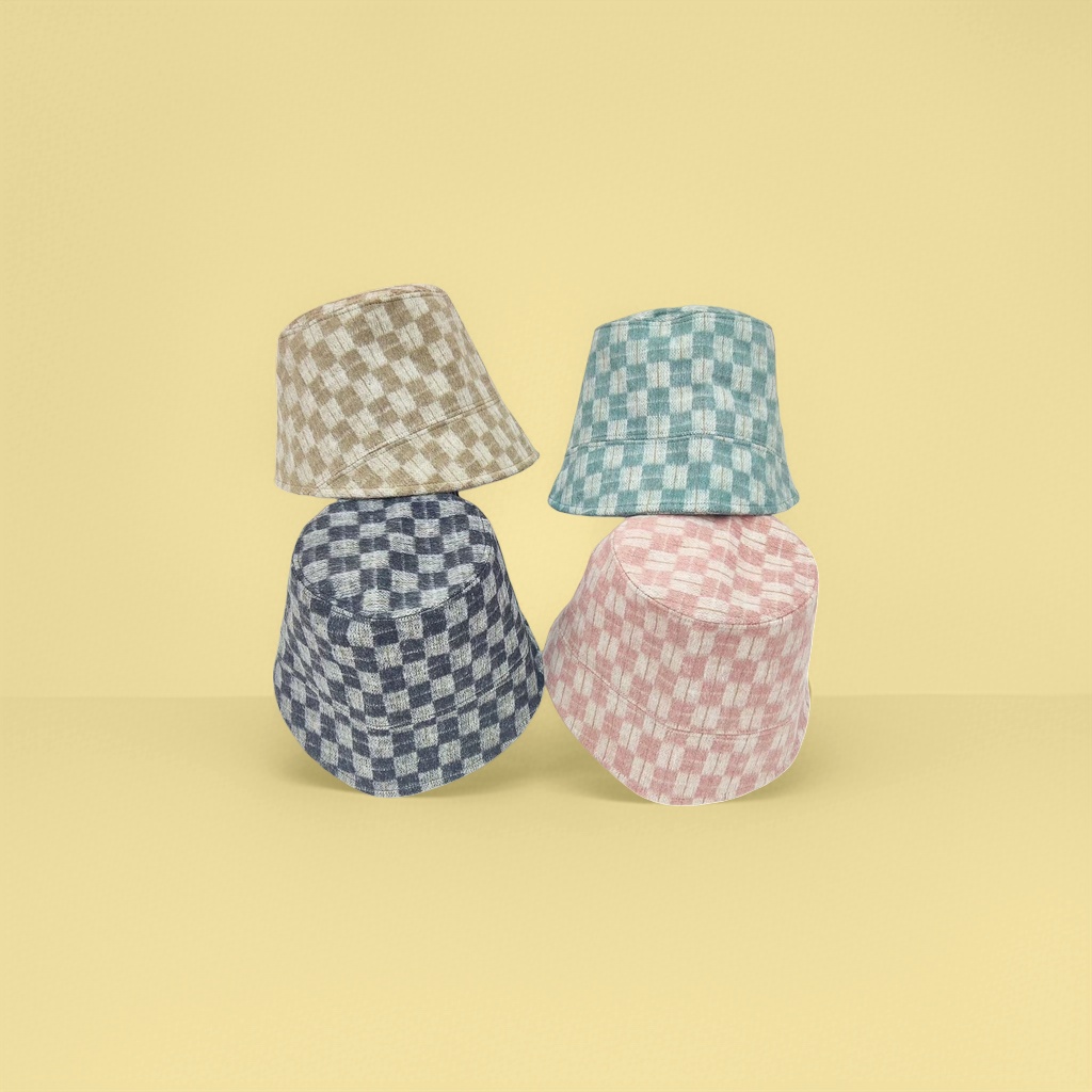 The checkered pattern fisherman's hat is a unisex sunshade and sun protection casual hat