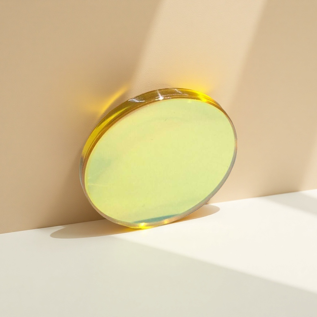 The yellow circular lens main body is fashionable and simple. The optical frame is compatible with various lenses Application Scenario