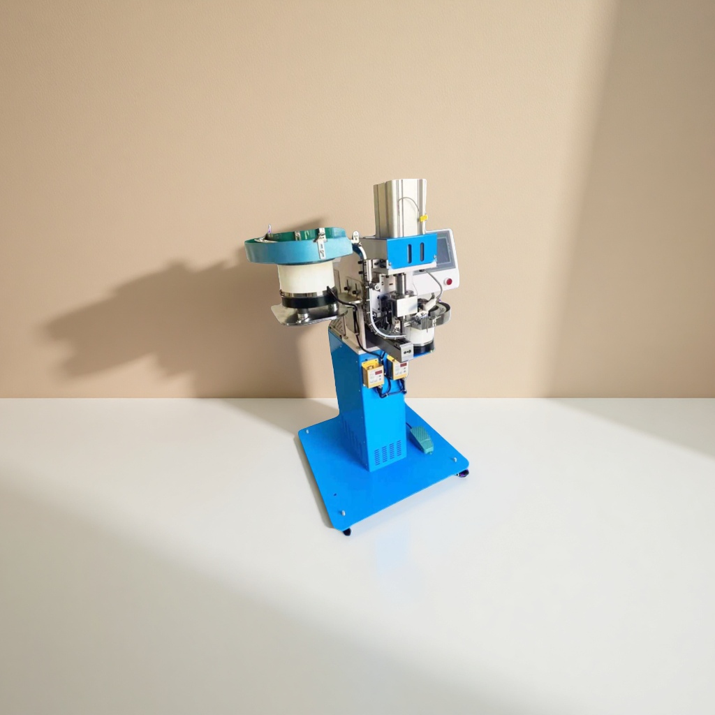 The cast iron body of the special machine for industrial equipment is of high power and suitable for the production line in the workshop details Picture