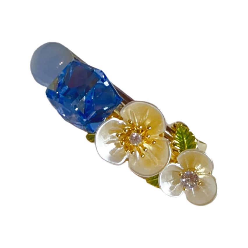 ويمكن اختيار الألوان المختلفة لأغطية الشعر المزخرفة بالزهور Item Picture